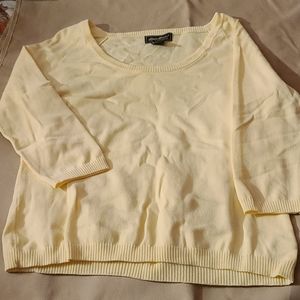 Eddie Bauer sweater med yellow color beautiful